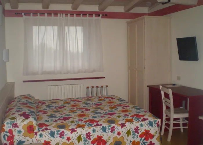 Osteria Delle 3v Bed and Breakfast